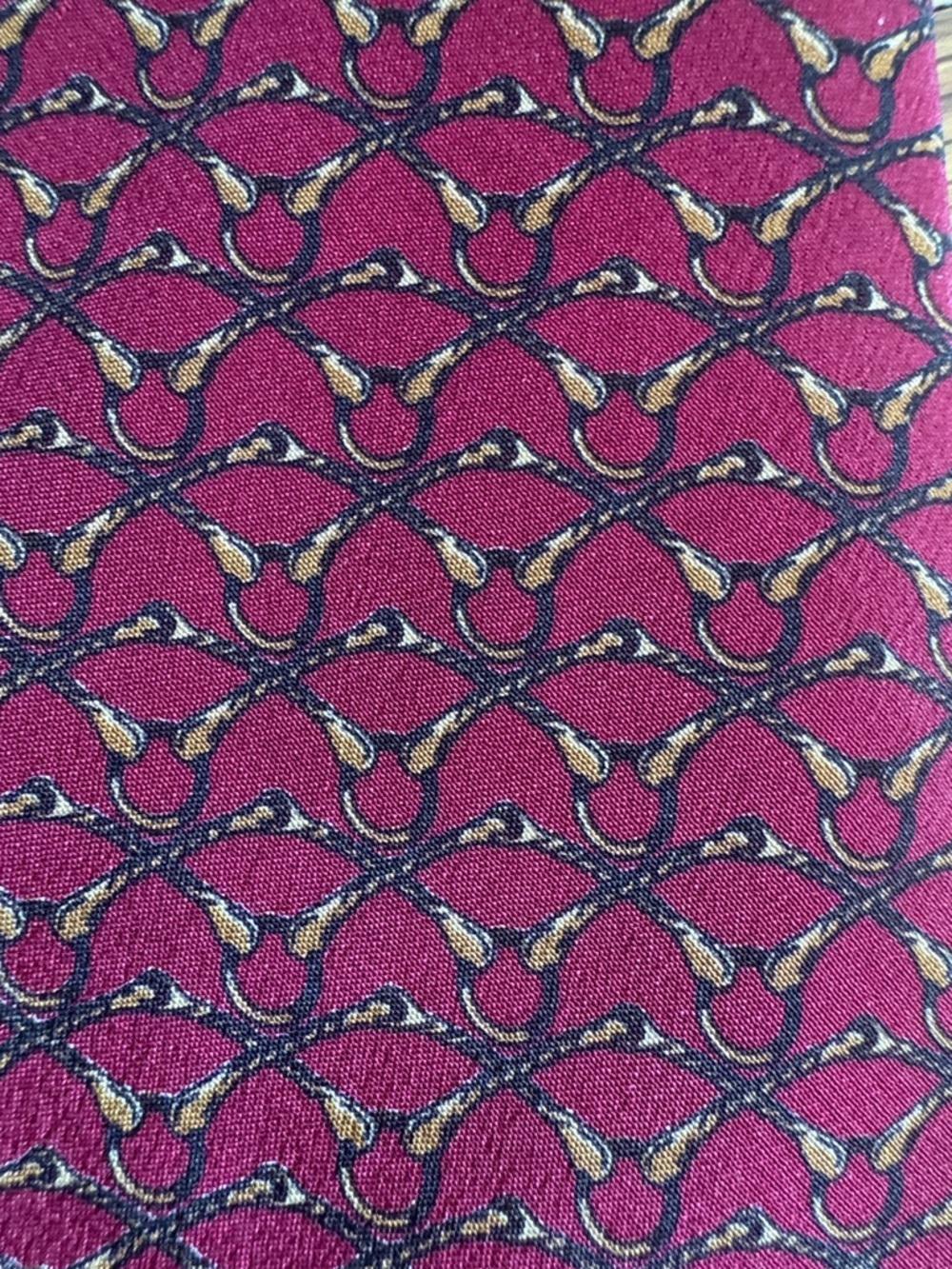 Bally Burgundy Silk Tie with Gold and Black Motif - Picture 7 of 7